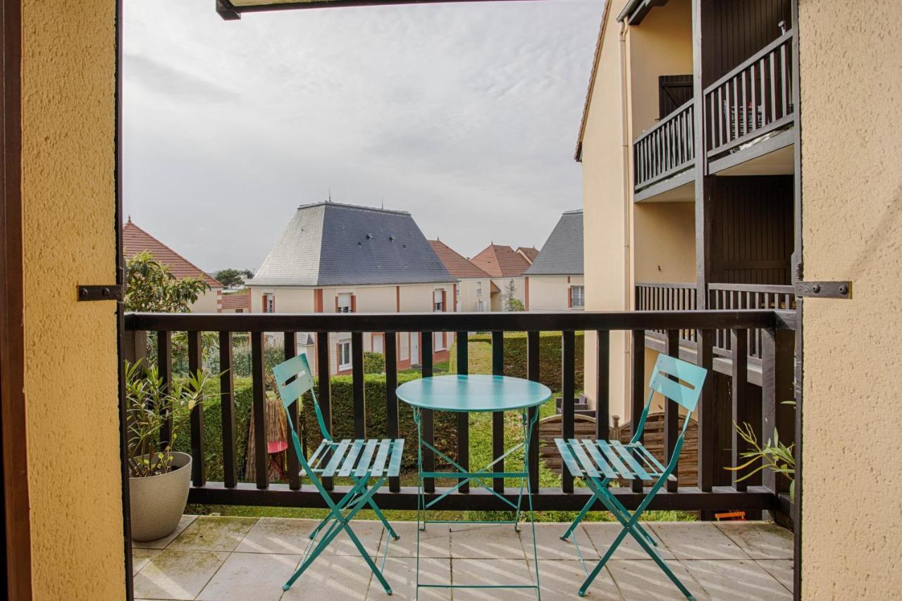 Ferienwohnung Cosy Flat At 100M From The Beach And Parking Ouistreham Exterior foto